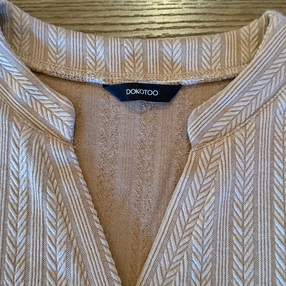 Dokotoo Short Sleeve Blouse - Picture 3 of 11